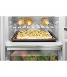 Liebherr Ref with bottom freezer, 201.5x74.7х67.5, ref-346l, freez.-128l, 2doors, A++, NF, display int, grey