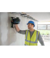 Bosch Нівелір лазерний Bosch GLL 12V-100-33 CG 12В/4АА до 30м ±0.3мм/м зелений промінь чохол 1.76кг