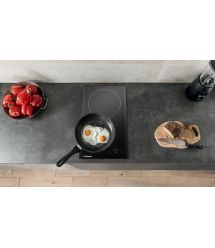 Hansa Варильна поверхня індукційна, 30см, чорний