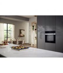 Miele Духовой шкаф H 2861 B Clean Steel электрический, 76л, A+, дисплей, конвекция, телескопические направляющие, черный