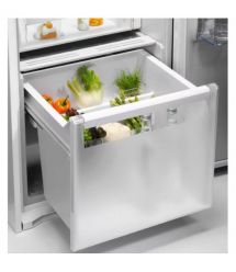 Electrolux Холодильная камера встраиваемая, 177x55х55, 309л, А++, ST, дисплей, белый