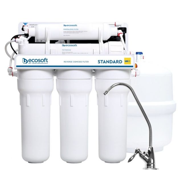 Ecosoft Фильтр обратного осмоса Standard 5-50P с насосом и минерализатором, мембрана 50gpd, кран капля