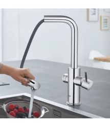 Grohe Смеситель для кухни Blue Home, дл.излива - 223мм, поворотный, вытяжной, 1 рычаг + сенсор, хром
