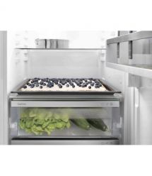 Liebherr Холодильник с нижн. мороз., 185.5x59.7х67.5, холод.отд.-225л, мороз.отд.-94л, 2дв., А++, NF, диспл внутр., серый