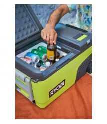 Ryobi Холодильник мобильный аккумуляторный RY18CB23A-0, 18В ONE+, работа от 220 или 12В, температура +20…-20, объем 23л