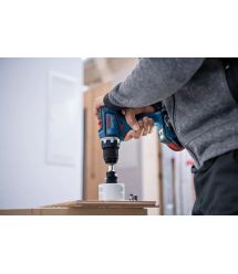 Bosch Шуруповерт-дрель ударная аккумуляторная GSR 18V-90 C 18В 2х5А·час 36-64Нм 0-2100об·мин кейс 1.1кг