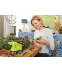 Ryobi Пистолет клеевой ONE+ RGLM18-0, аккумуляторный, 18В, стержень 7мм (без АКБ и ЗУ)