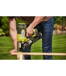 Ryobi Гвоздезабиватель ONE+ R15GN18-0 аккумуляторный, 18В, (без АКБ и ЗУ)