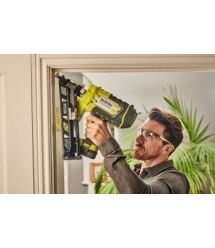 Ryobi Гвоздезабиватель ONE+ R15GN18-0 аккумуляторный, 18В, (без АКБ и ЗУ)