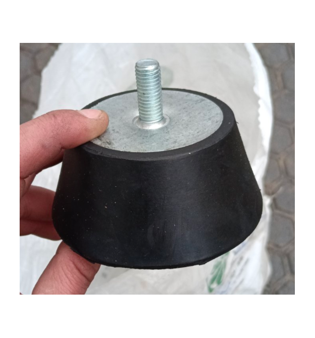 Лапы резиновые аммортизирующие для промышленного генератора