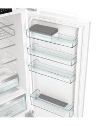 Gorenje Холодильник Gorenje вбудований з нижн. мороз., 193,7x69x55см, 2 двері,284(76)л, А+, NF+, Зона св-ті, Диспл, Wi-Fi, Біли