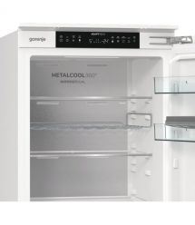 Gorenje Холодильник Gorenje вбудований з нижн. мороз., 177x69x55см, 2 двері,244(68)л, А+, NF+, Зона св-ті, Диспл, Wi-Fi, Біли