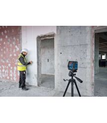 Bosch Нівелір лазерний Bosch Professional GLL 20-22 G 3.7В/4АА до 20м ±0.3мм/м зелений промінь чохол штатив IP 65 0.59кг