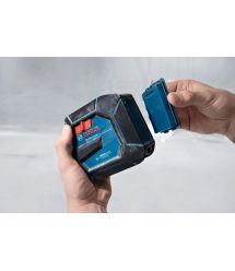 Bosch Нівелір лазерний Bosch Professional GLL 20-22 G 3.7В/4АА до 20м ±0.3мм/м зелений промінь чохол штатив IP 65 0.59кг