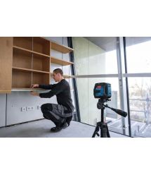 Bosch Нівелір лазерний Bosch Professional GLL 20-22 G 3.7В/4АА до 20м ±0.3мм/м зелений промінь чохол IP 65 0.59кг
