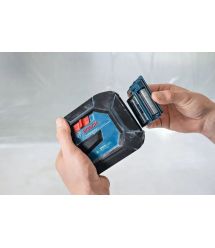 Bosch Нівелір лазерний Bosch Professional GLL 20-22 G 3.7В/4АА до 20м ±0.3мм/м зелений промінь чохол IP 65 0.59кг