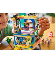 LEGO Конструктор LEGO Friends Клубний будинок друзів HLC