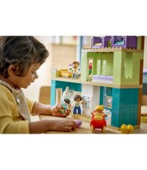LEGO Конструктор LEGO DUPLO Town Сучасний родинний будинок із фігурками