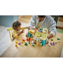 LEGO Конструктор LEGO DUPLO Town Сучасний родинний будинок із фігурками