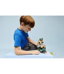 LEGO Конструктор LEGO Minecraft Підземелля зомбі