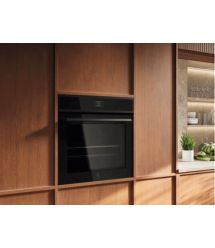 Electrolux Духовой шкаф электрический, 72л, A+, дисплей, конвекция, пиролиз, телескопические направляющие, черный