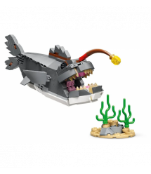 LEGO Конструктор LEGO Creator Люта акула зі скринею скарбів