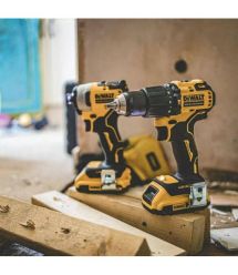 DeWALT DeWalt set of two brushless cordless tools 18V XR drill-screwdriver DCD709 impact screwdriver DCF80 battery 2x2A·h ZP an