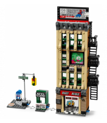 LEGO Конструктор LEGO Super Heroes Людина-павук проти Містеріо: Дейлі Б'юґл
