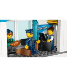 LEGO Конструктор LEGO City Аеропорт із літаком
