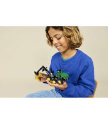 LEGO Конструктор LEGO Technic Колісний комбайн John Deere 1470H