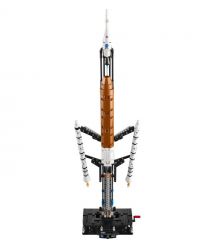 LEGO Конструктор LEGO Technic Ракета із системою космічного запуску NASA Artemis