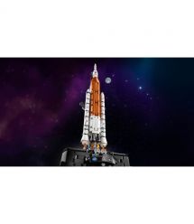 LEGO Конструктор LEGO Technic Ракета із системою космічного запуску NASA Artemis